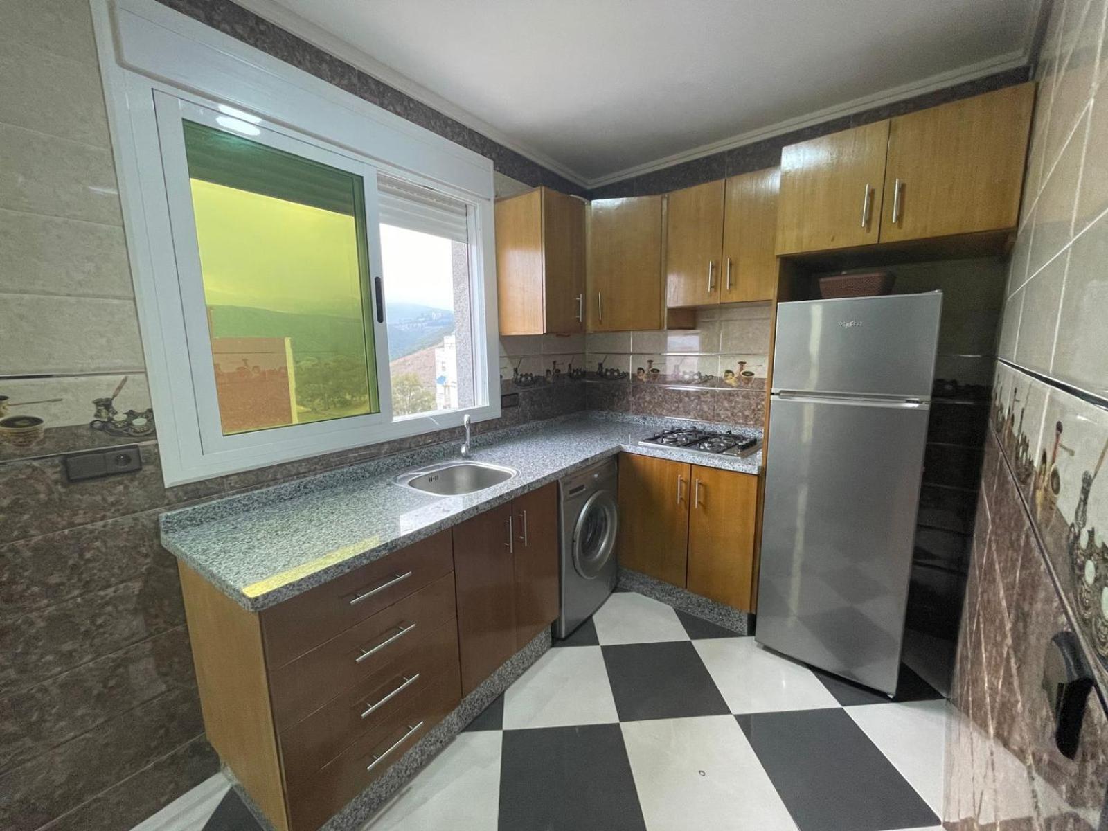 Dina Apartments Фнидек Екстериор снимка