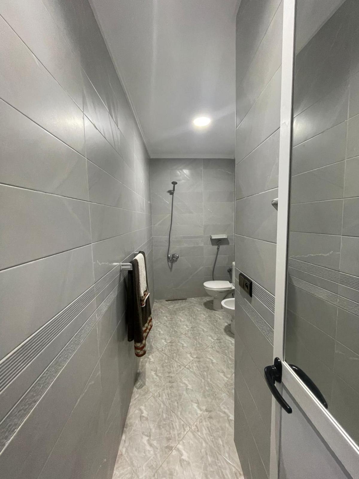 Dina Apartments Фнидек Екстериор снимка