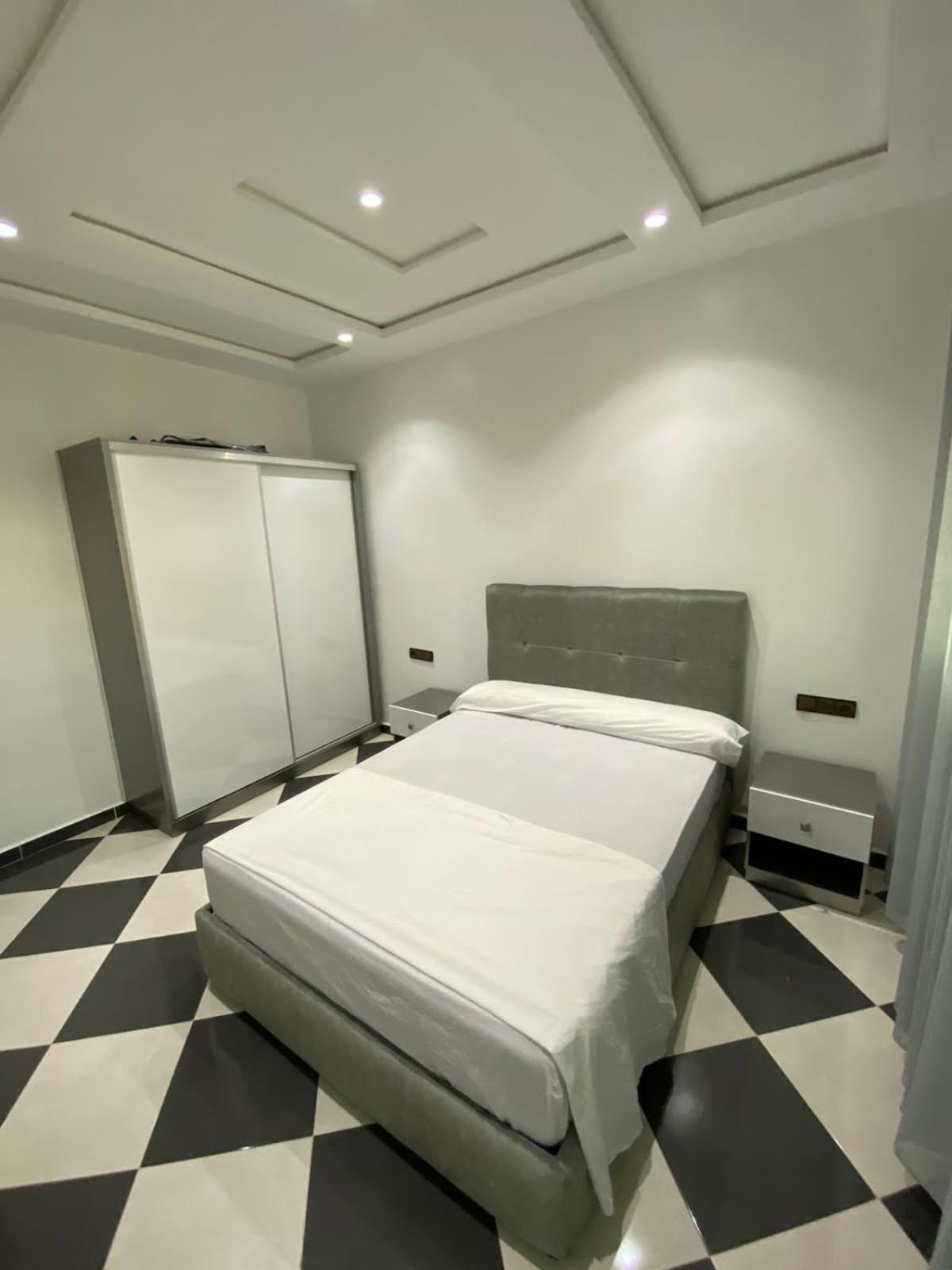 Dina Apartments Фнидек Екстериор снимка